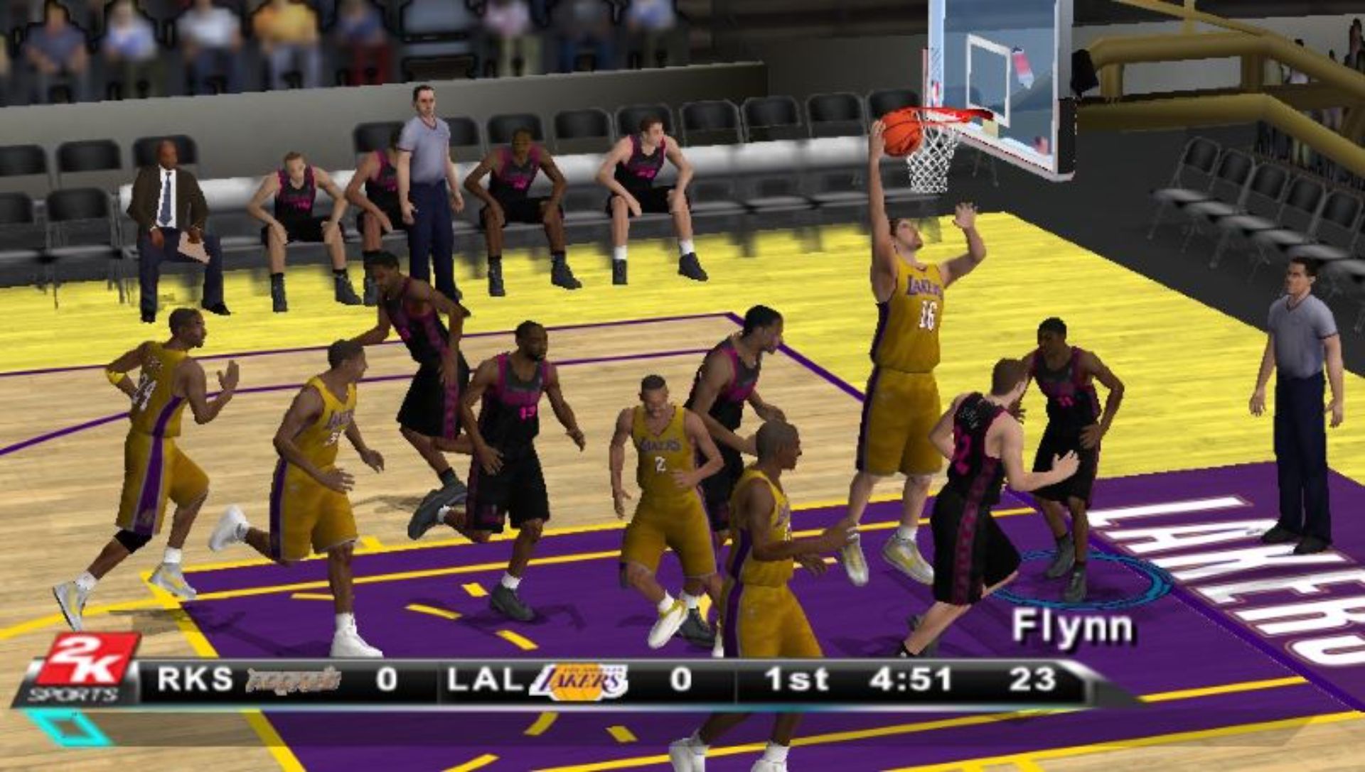 NBA篮球2010PSP游戏截图第12张