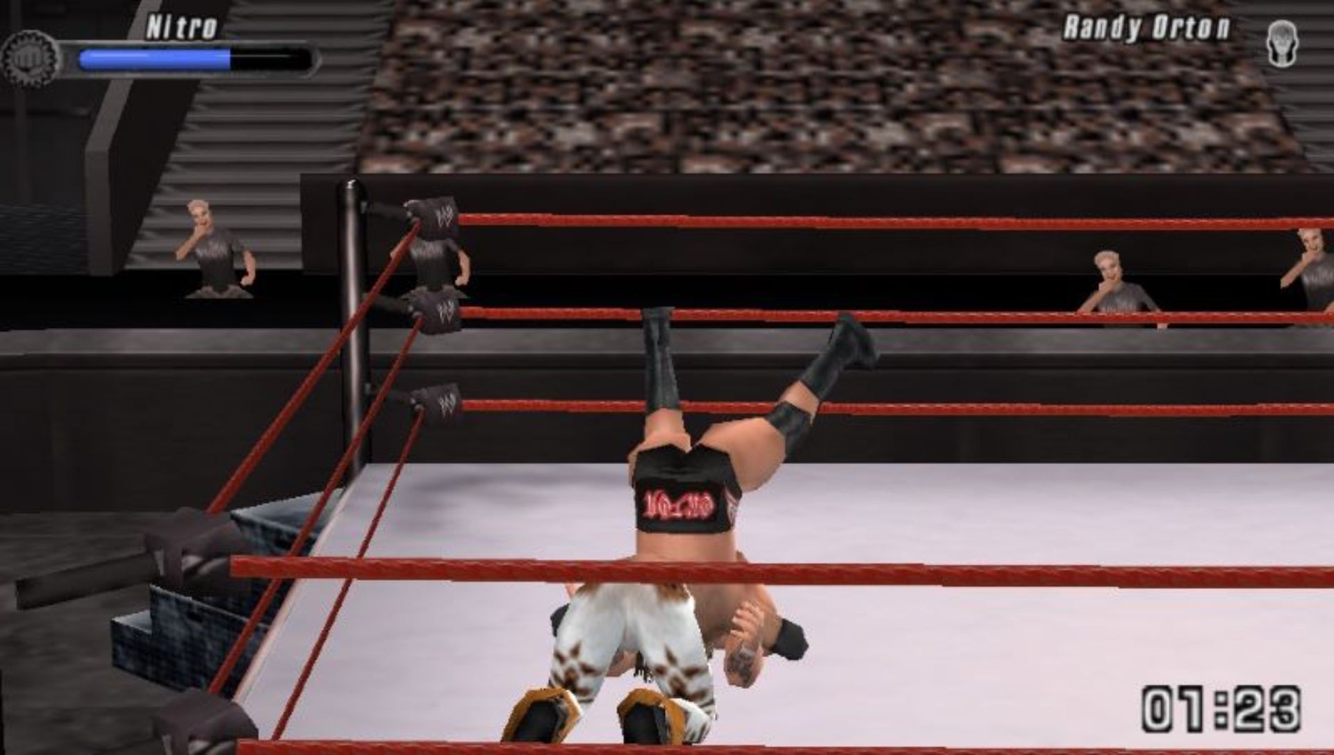 世界摔跤联盟2008PSP游戏截图第11张