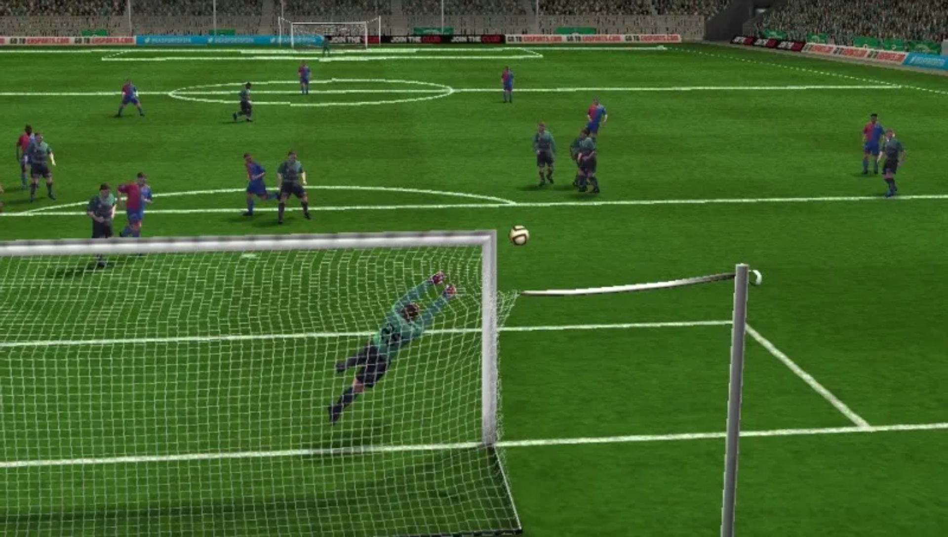 FIFA足球2013PSP游戏截图第11张