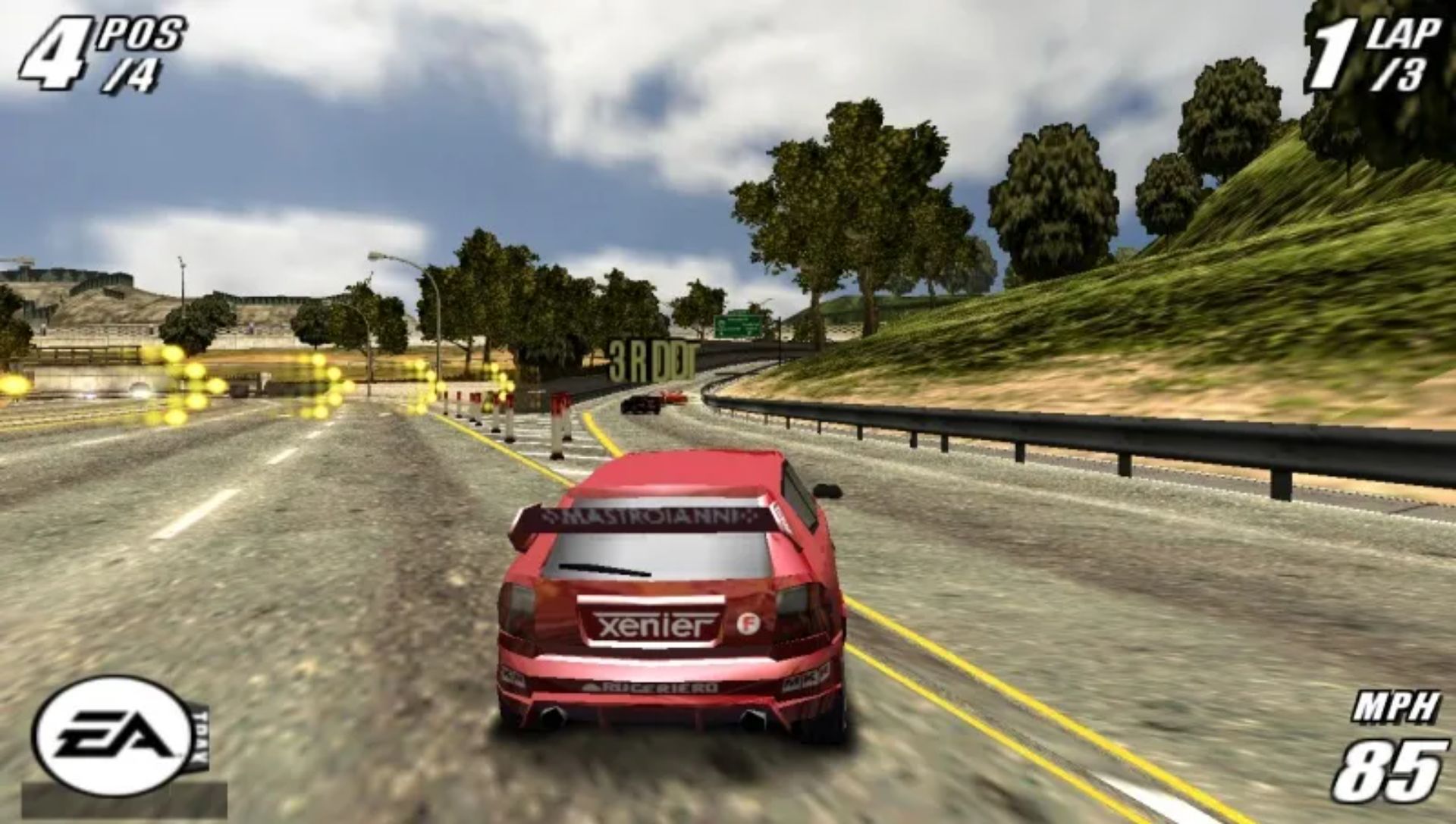 火爆狂飙：传奇PSP游戏截图第5张