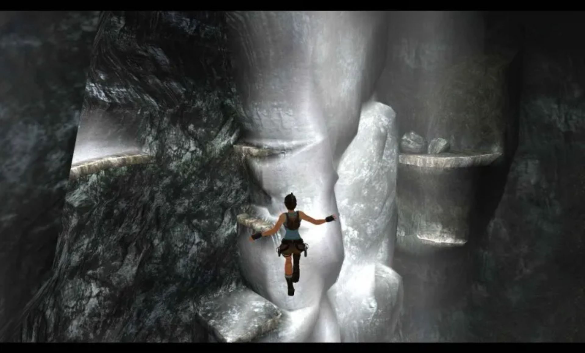 古墓丽影：周年纪念版PSP游戏截图第16张