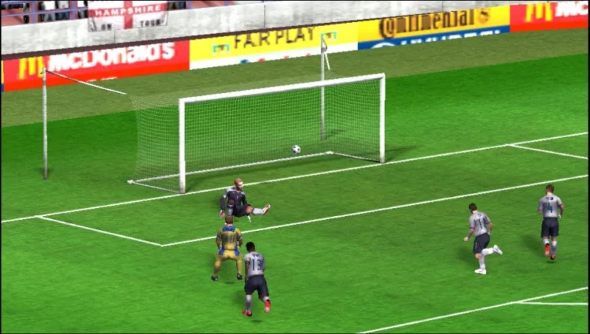 欧洲冠军联赛2008PSP游戏截图第9张