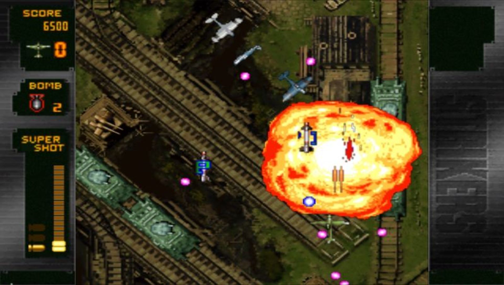 打击者1945：加强版PSP游戏截图第7张